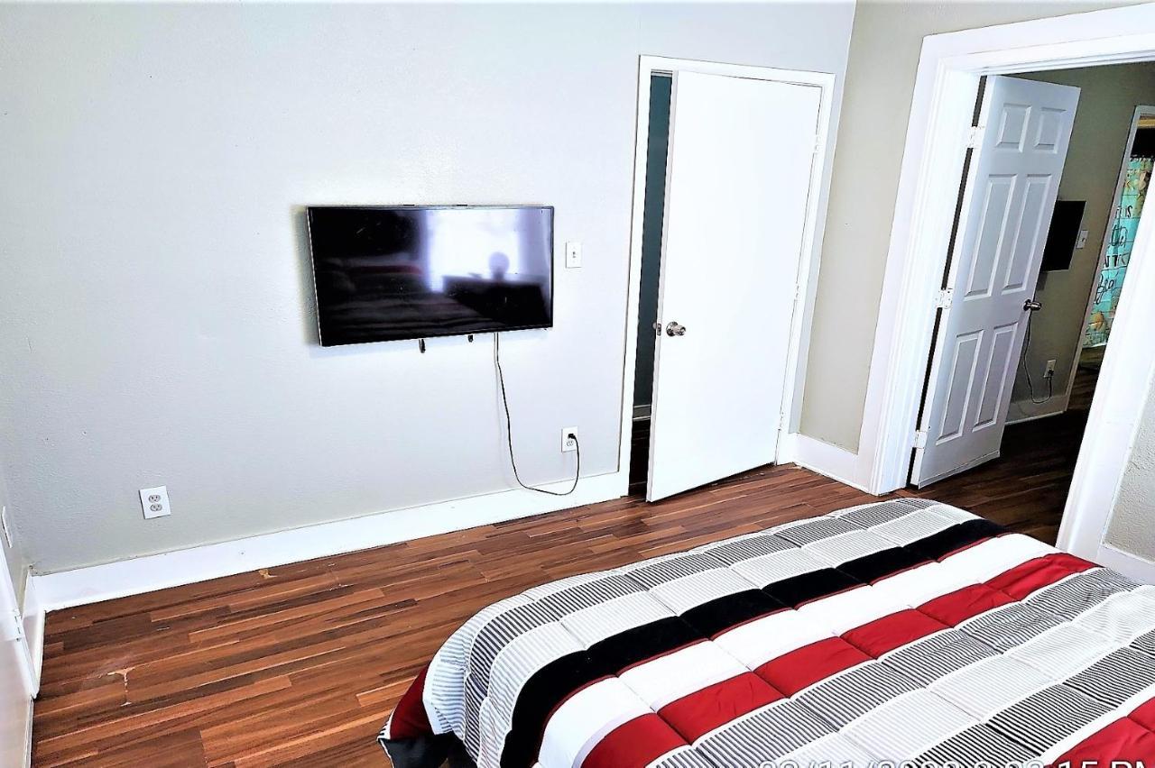 Casaazul-2605B-Pleasure Pier & Beach A Block Away- 3Bed 2Bath 7 Beds- 7 Minutes To Cruise Terminal Galveston Exterior foto